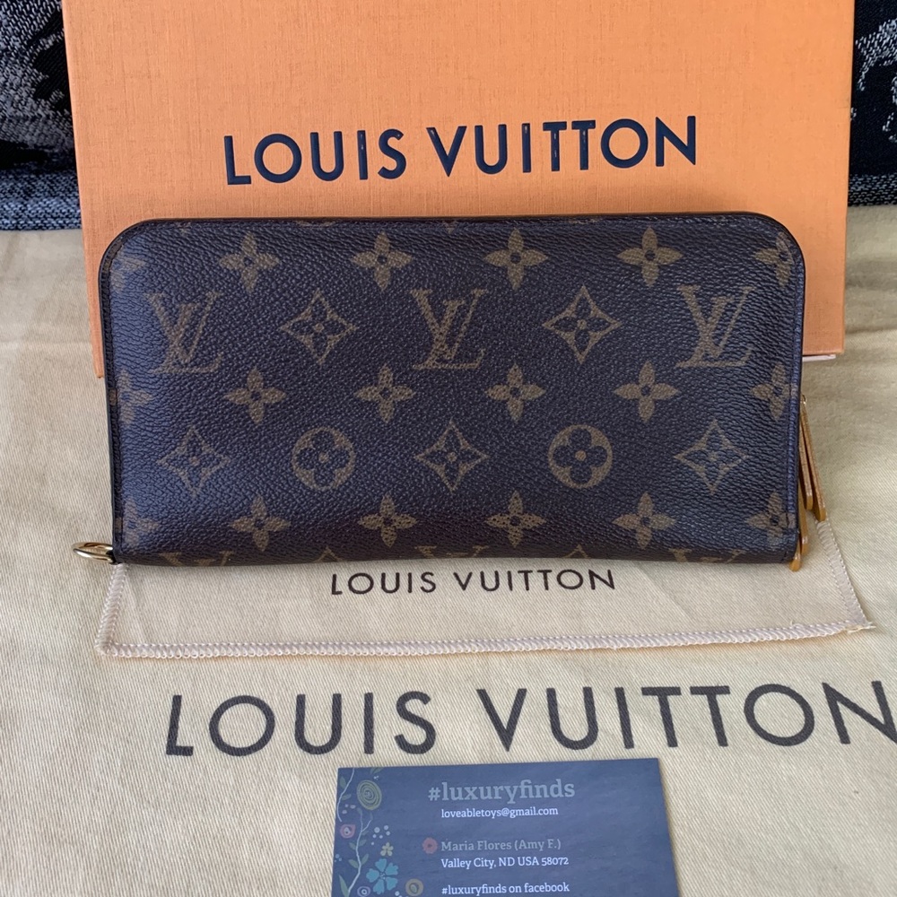⛔️SOLD⛔️ Louis Vuitton Insolite Wallet